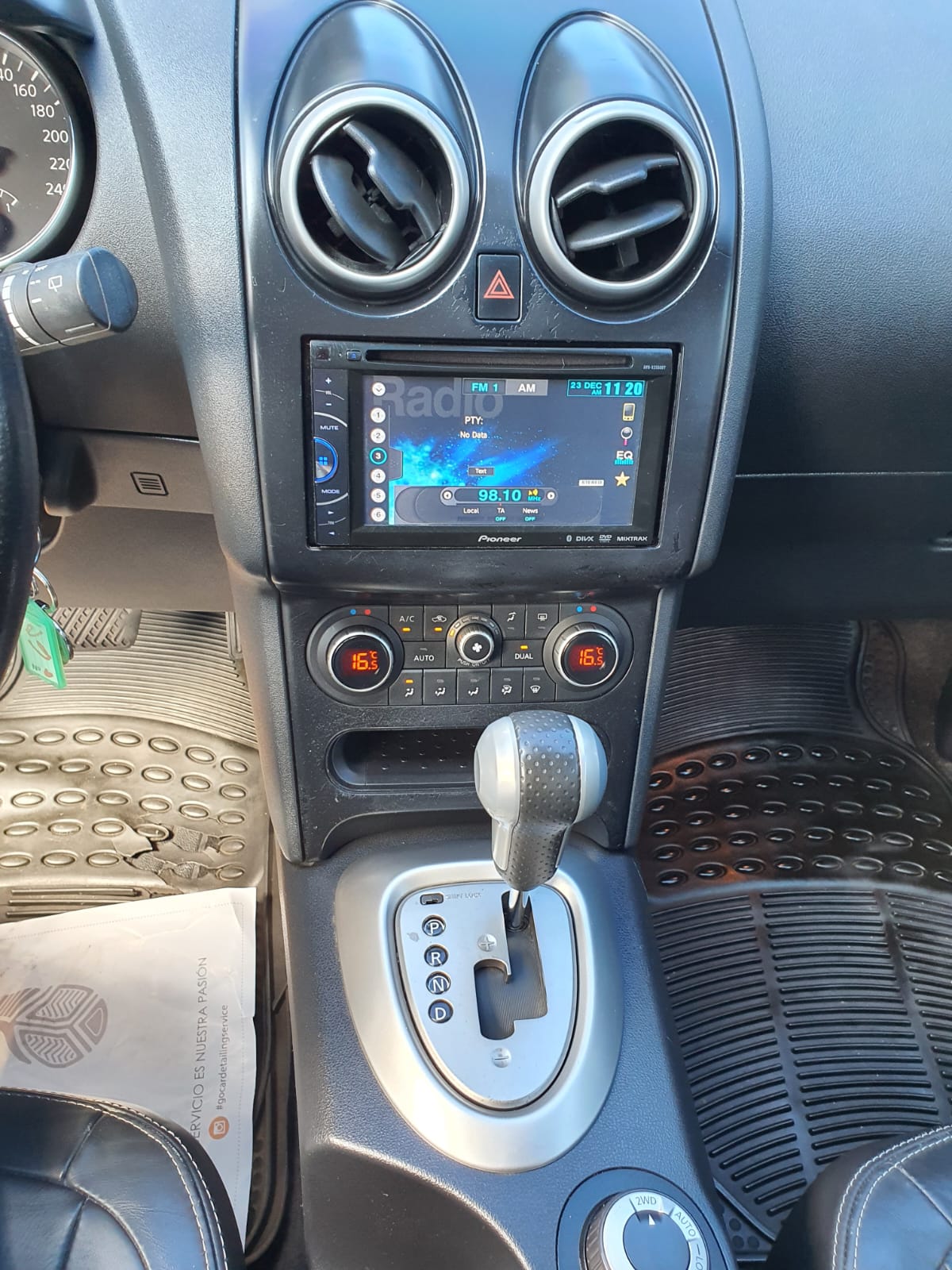 NISSAN QASQAI 2012