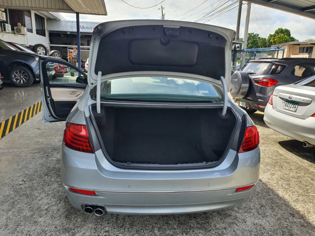 BMW 528i 2015