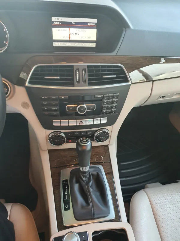 Mercedes Benz C-Class 180 2013