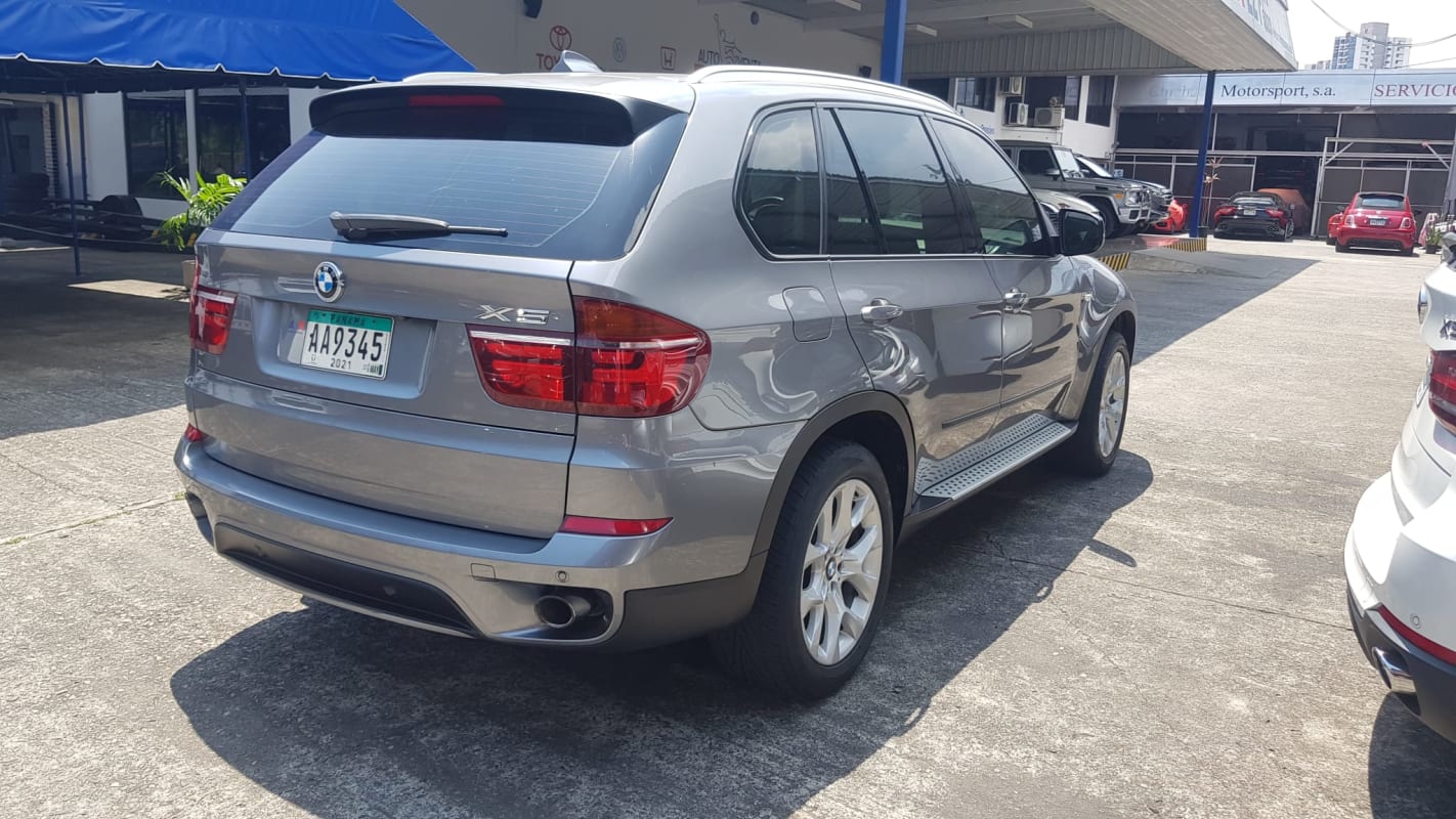 BMW X5 XDrive30i 2013