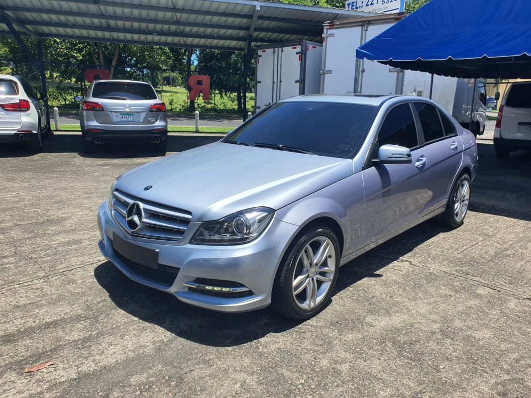 Mercedes Benz C-Class 180 2013